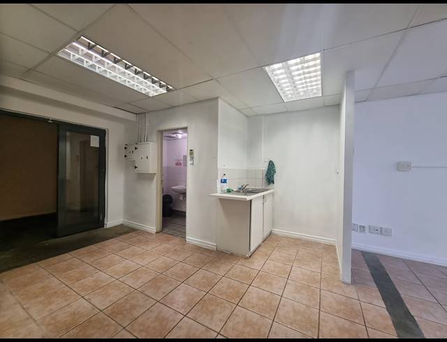 86M² RETAIL TO LET IN TYGER WATERFRONT